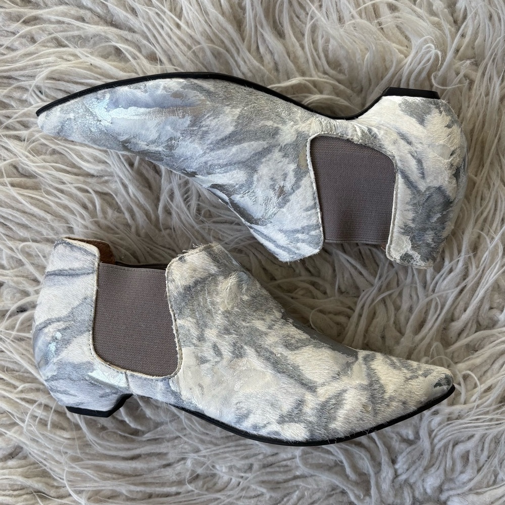 All Black White Pony Hair Silver Metallic Leather Heeled Ankle Booties NWOB 37.5
